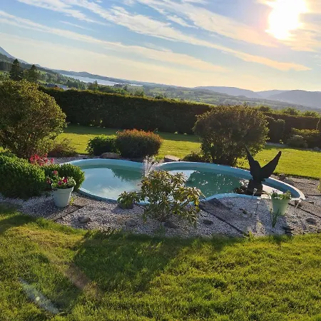 Rodseth Gardsovernatting Dobbeltrom ゲストハウス モルデ